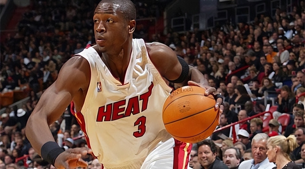  蒂姆重返赛场，表现优异首场状态出色，公牛观众沸腾！开云体育APP网页版入口